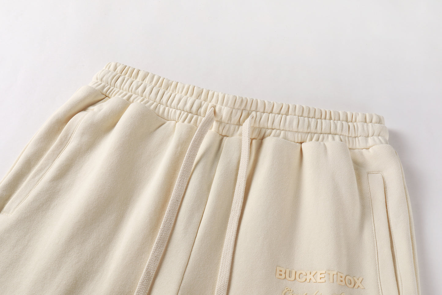 CREAMY CLASSIC PANTS